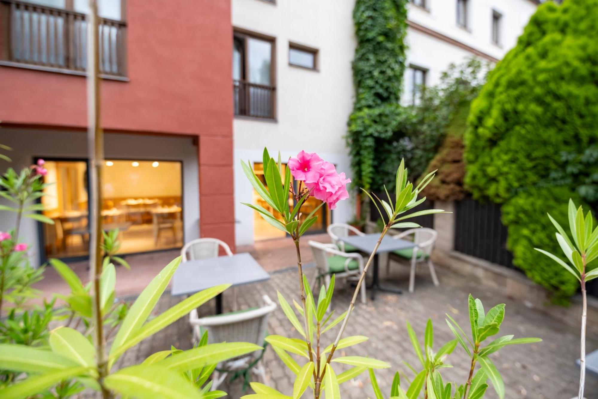 Aparthotel Faust Decin Exterior foto